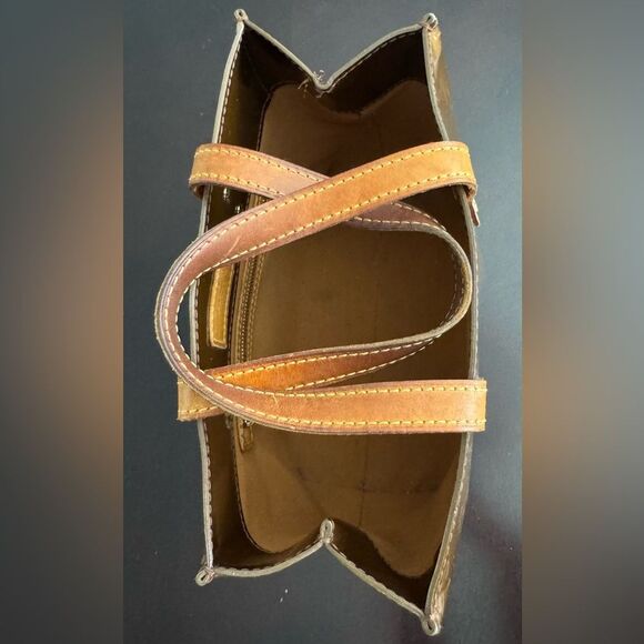 Louis Vuitton Bronze Vernis Reade Mini Tote Bag - Picture 8 of 15